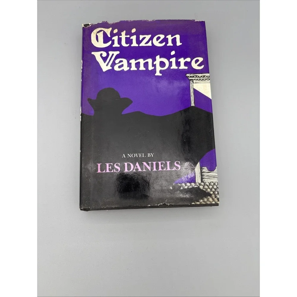 Les Daniels‎ 1981 Citizen Vampire Les Daniels Vampire Series HC w/DJ
